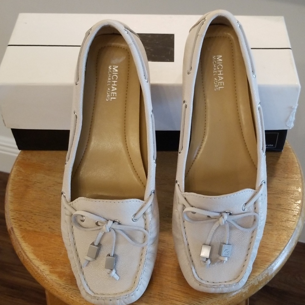 Michael Kors flats